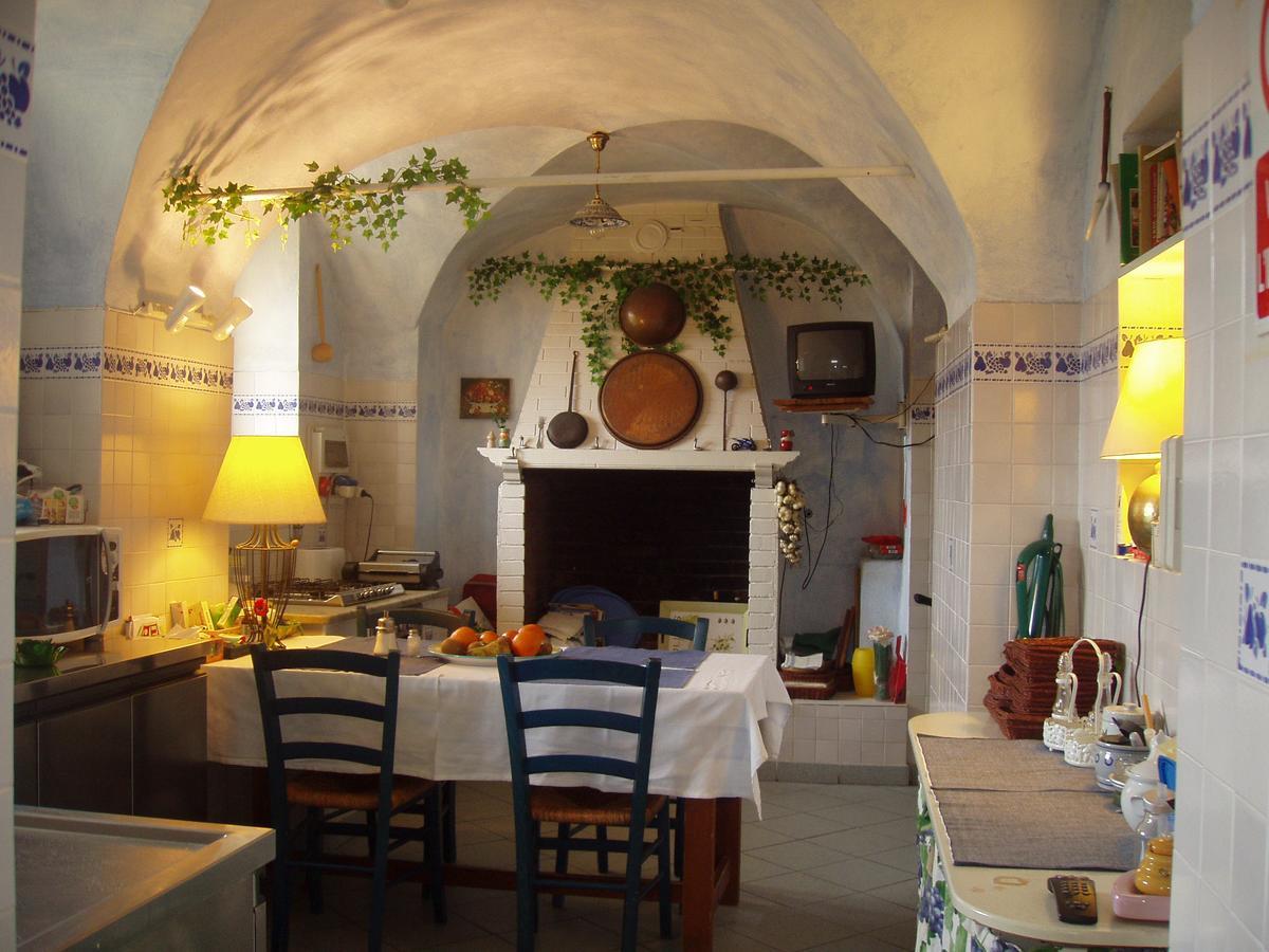 Hotel Ai Cinque Campanili à Finale Ligure Extérieur photo